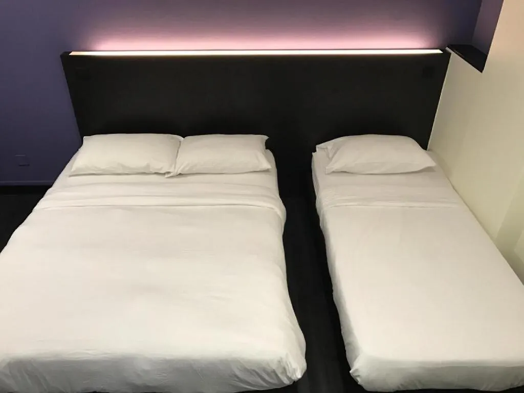 L Hotel @ 51 Desker Singapur